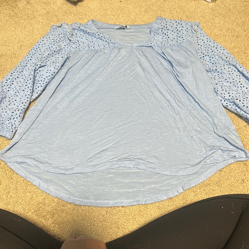 Crown & Ivy blouse